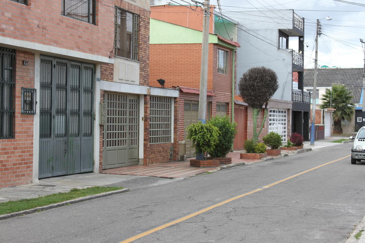 Bed and Breakfast D'Lujo Bogotá Exterior foto